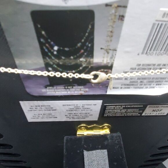 Avon Saq Silver Heart Necklace with Red Rhinestone - Picture 4 of 4